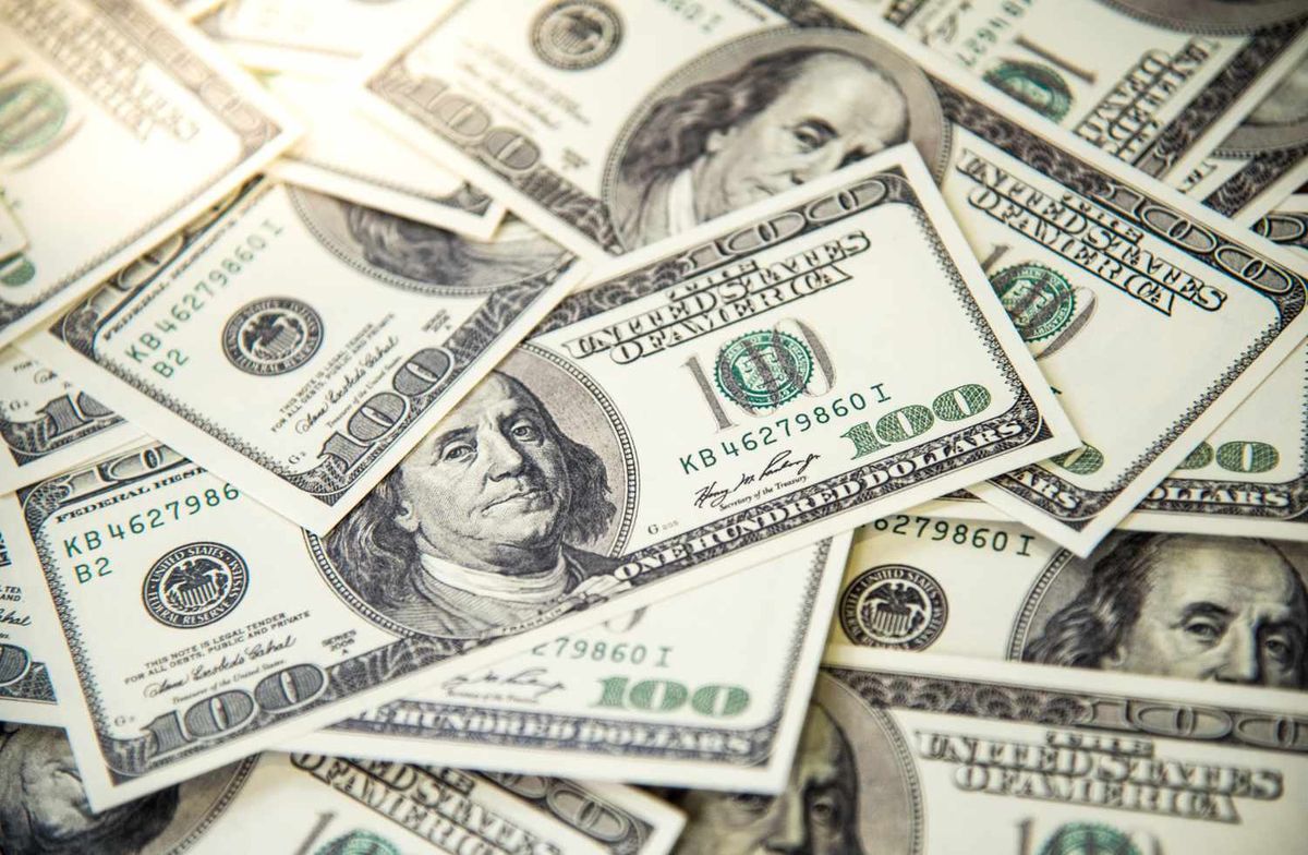 Analisis Dolar Menguat Jelang The Fed, Pound Sentuh Terendah Tiga Bulan - Data Pasar 2025-10-29