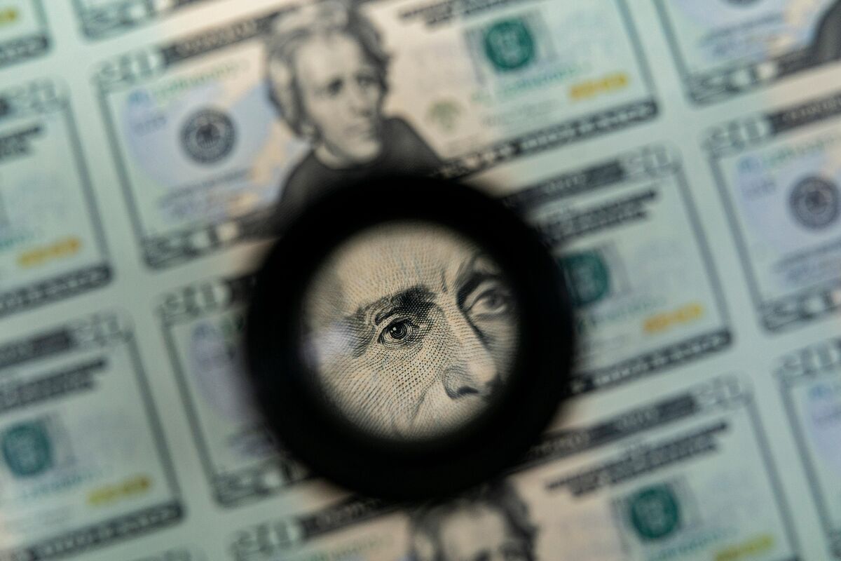 Analisis Sentimen Politik Menguat, Dolar Berfluktuasi Di Awal Pekan - Data Pasar 2025-10-20