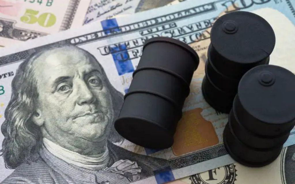 Analisis Tarik-Ulur Harga: Dolar Kuat Tahan Kenaikan Minyak - Data Pasar 2025-11-05