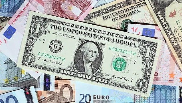Analisis Gap Up Gagal: EUR/USD Terbalik ke 1.1850 - Data Pasar 2026-01-26