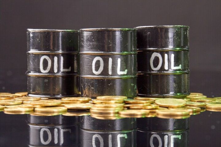 Analisis Minyak Panas, Pasar Cemas: Hormuz Jadi Sorotan - Data Pasar 2026-01-30
